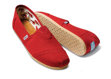    Toms Shoes on Independence Is Offensive   Tomorrowsreflection Com